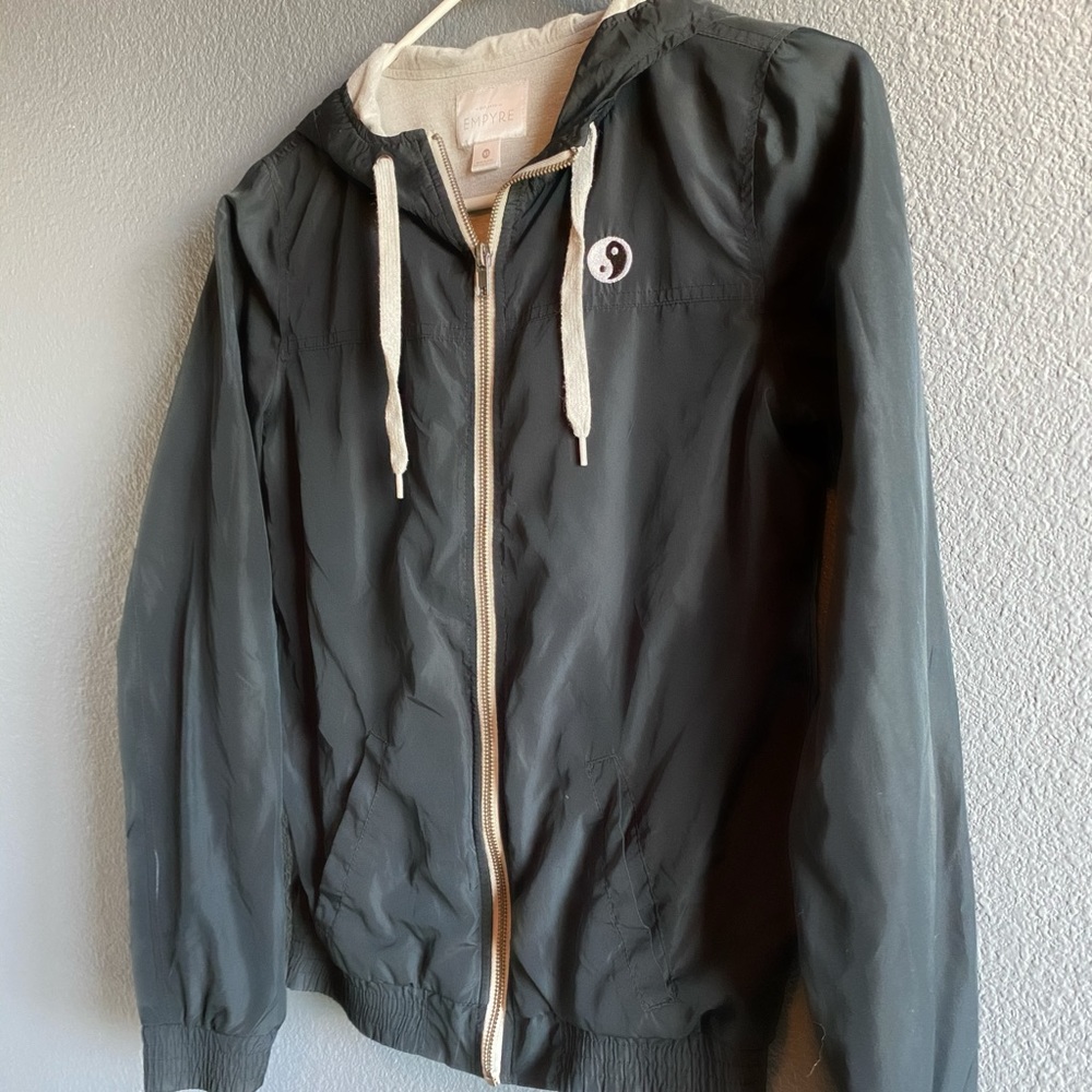 Empyre Windbreaker